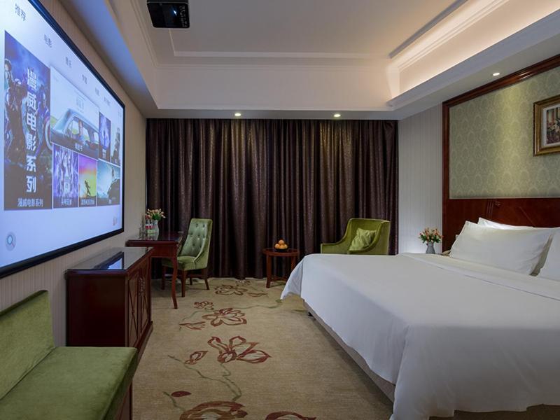 Vienna Hotel - Jinzhou Branch Cantão Exterior foto