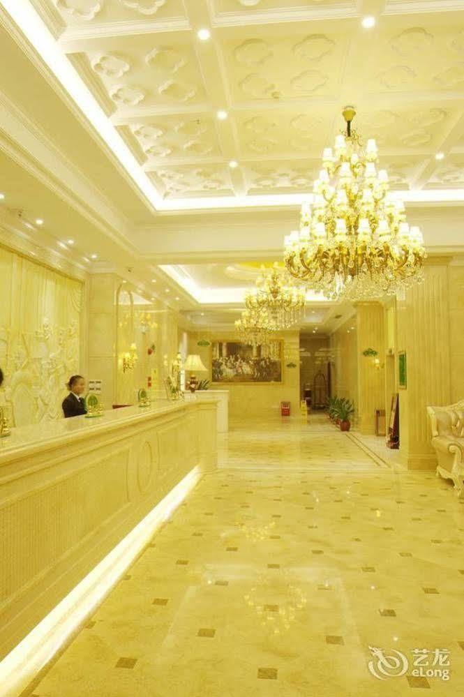 Vienna Hotel - Jinzhou Branch Cantão Exterior foto