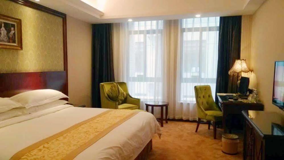 Vienna Hotel - Jinzhou Branch Cantão Exterior foto